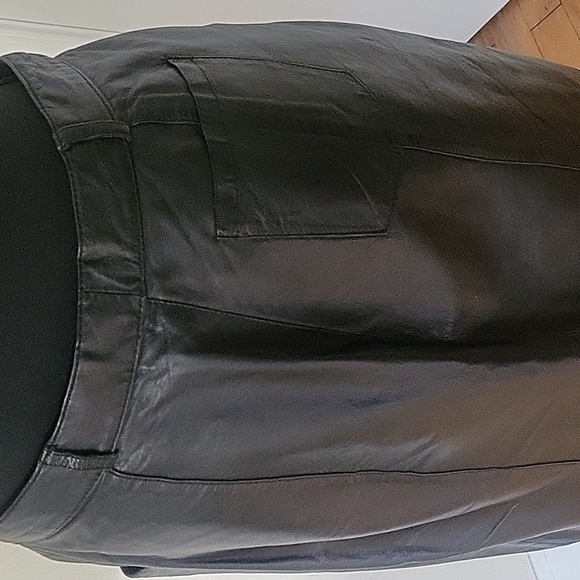 Calliope Vintage Soft Supple Black Leather Skirt W Front Zipper And Snap - Picture 3 of 10